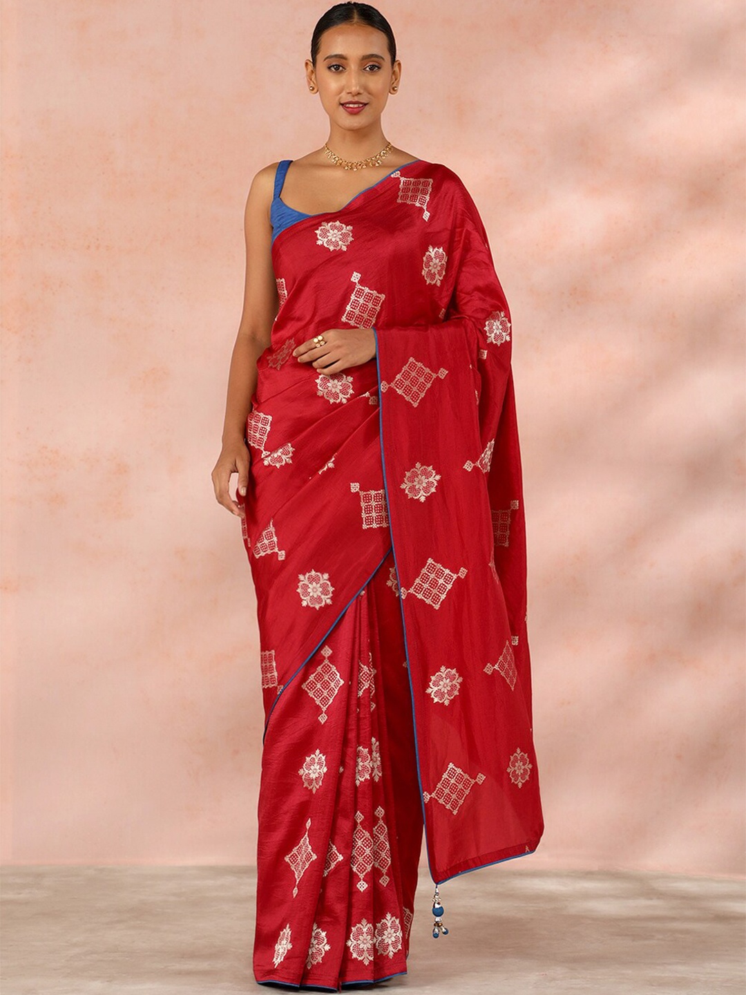 

Taneira Ethnic Motifs Woven Design Zari Detail Saree, Red