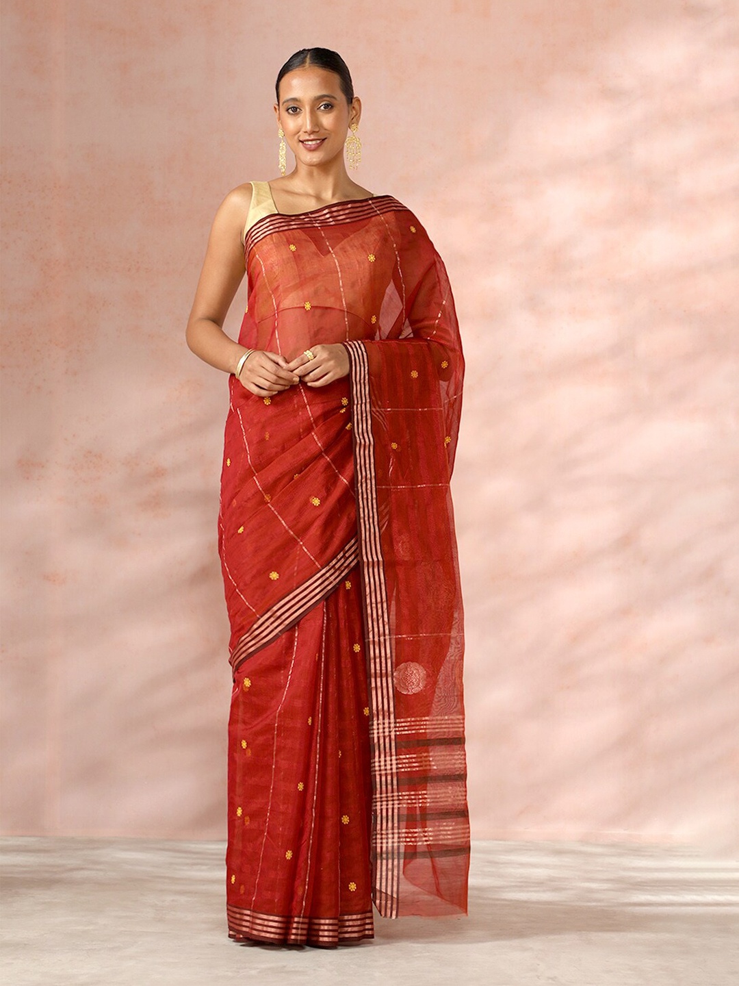 

Taneira Floral Woven Design Zari Saree, Red