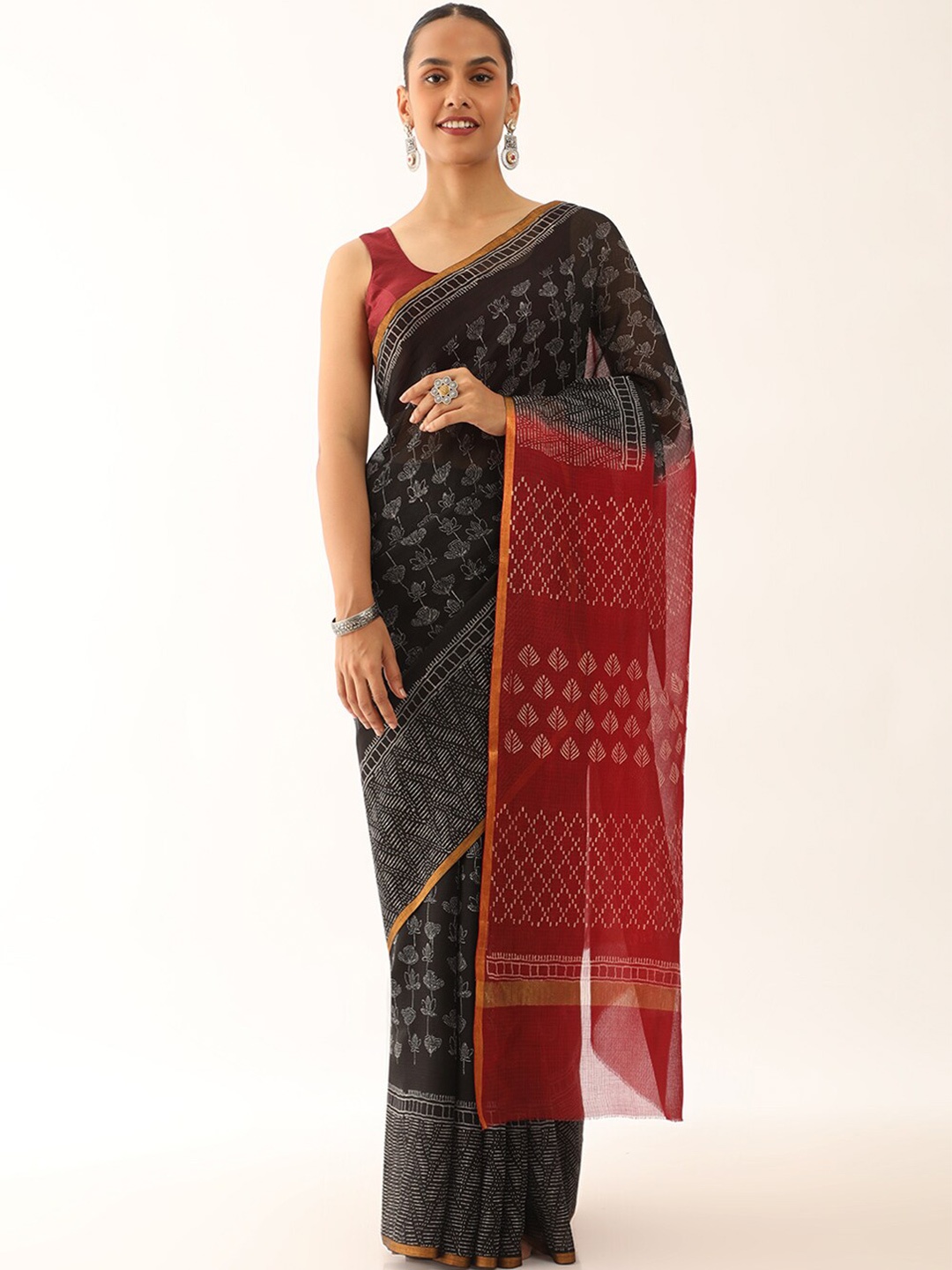 

Taneira Floral Printed Zari Silk Blend Kota Saree, Black