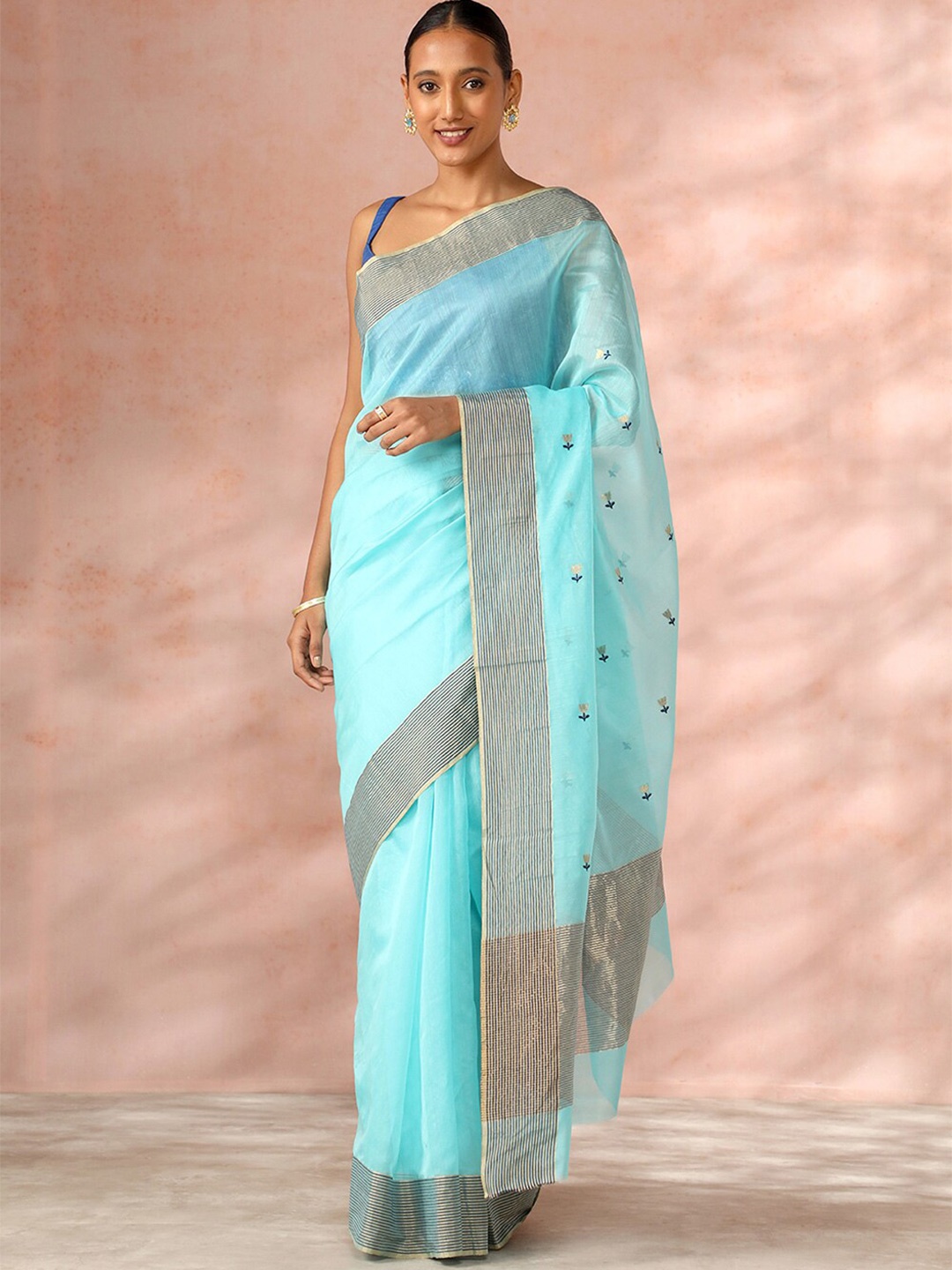 

Taneira Floral Woven Design Zari Chanderi Saree, Blue