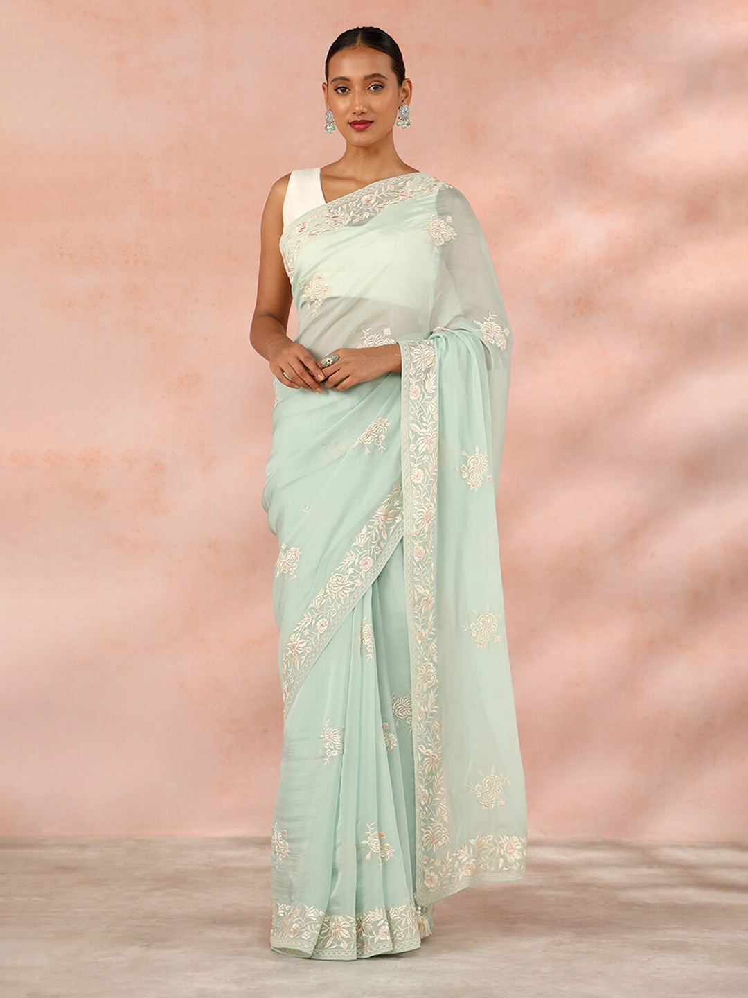 

Taneira Floral Embroidered Organza Saree, Blue