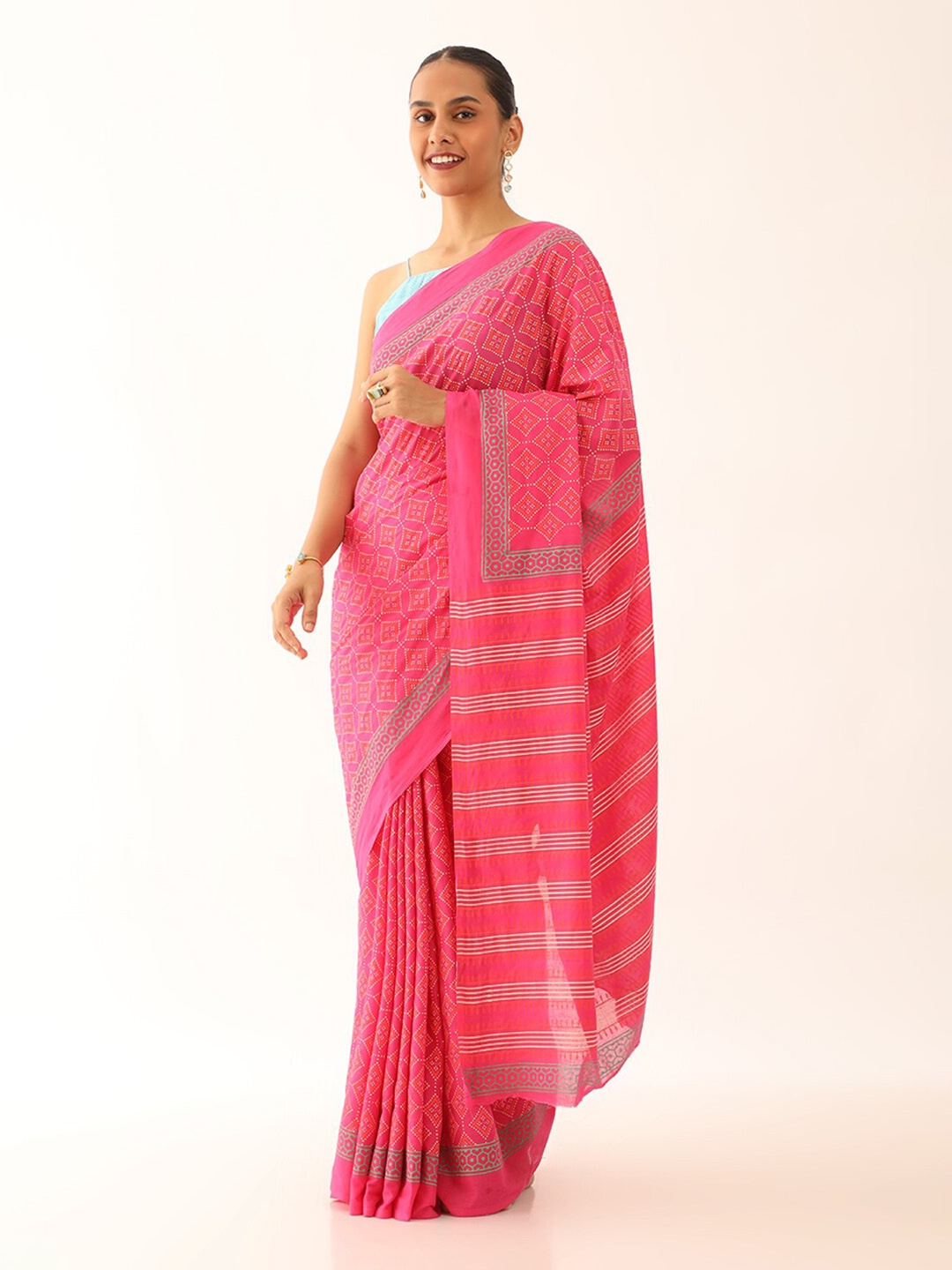 

Taneira Ethnic Motifs Printed Pure Cotton Saree, Pink