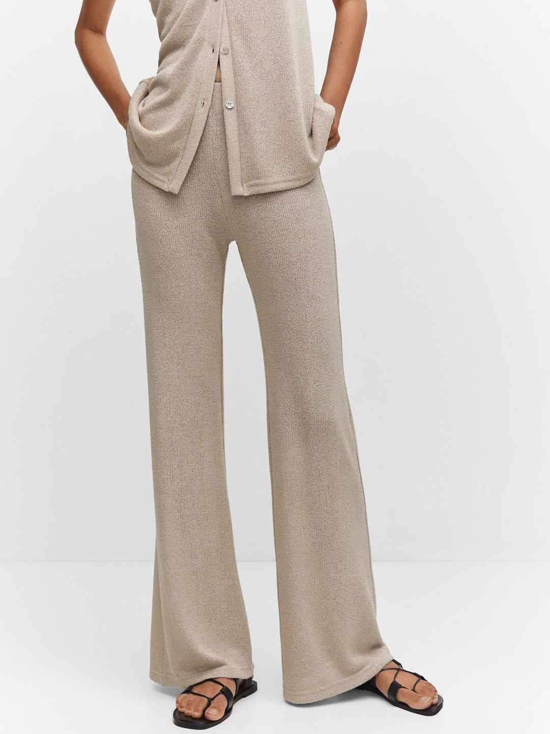 

MANGO Women Knitted Regular Trousers, Beige