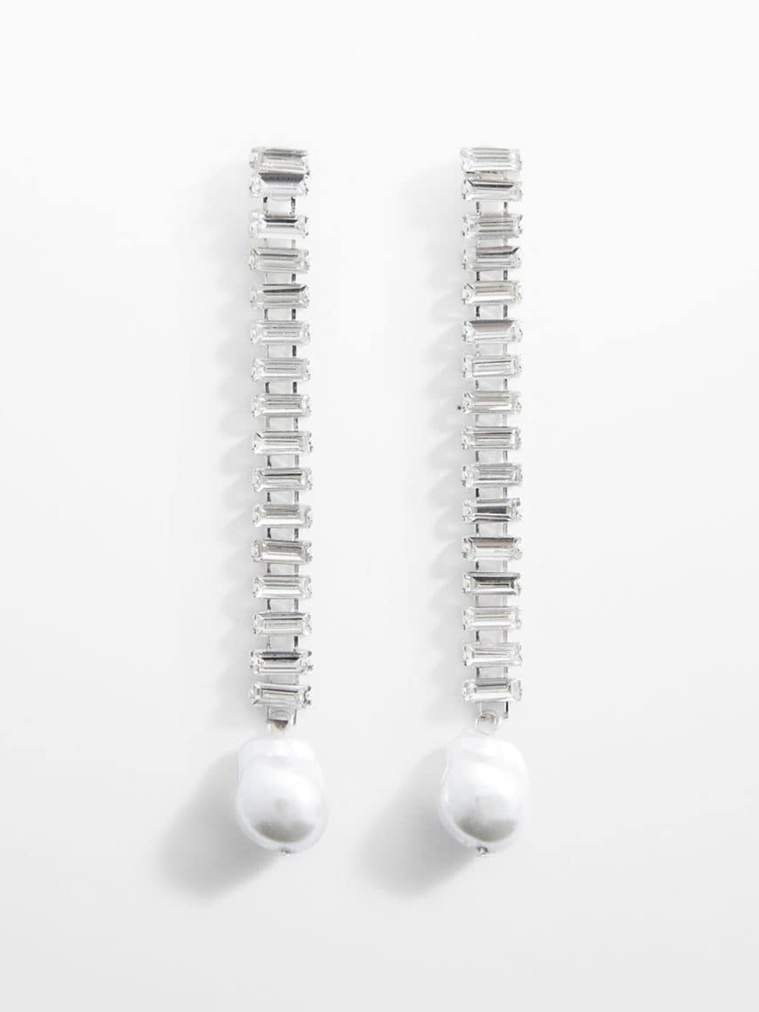 

MANGO Women Studded Contemporary-Shaped Drop Earrings, Silver