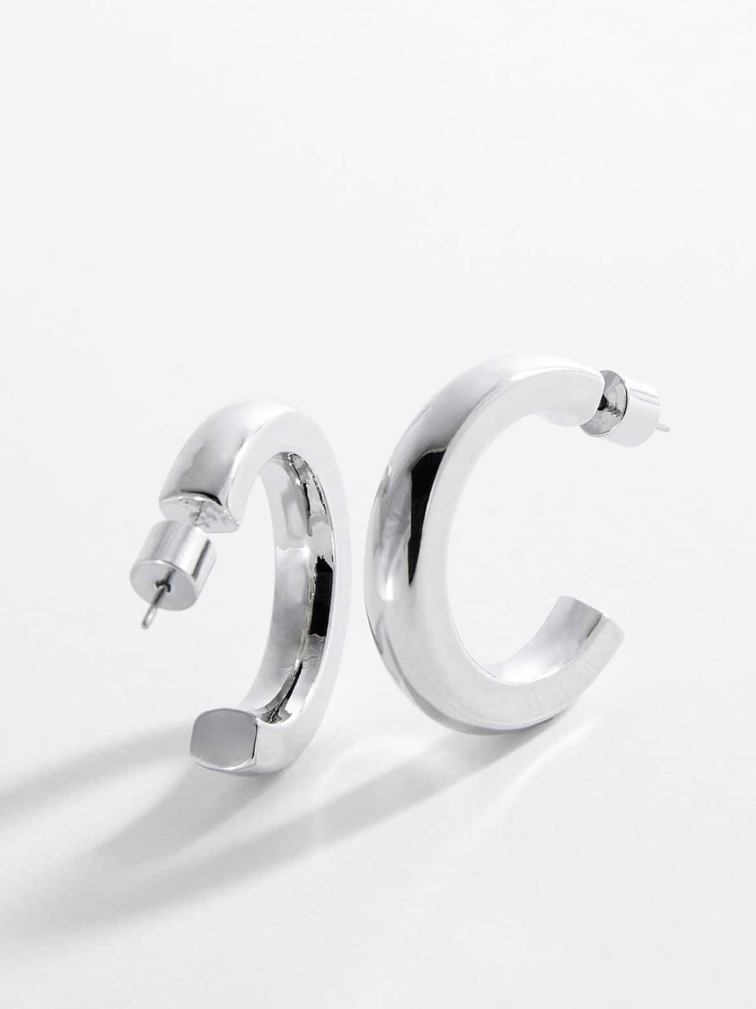 

MANGO Women Circular-Shaped Half Hoop Earrings, Silver