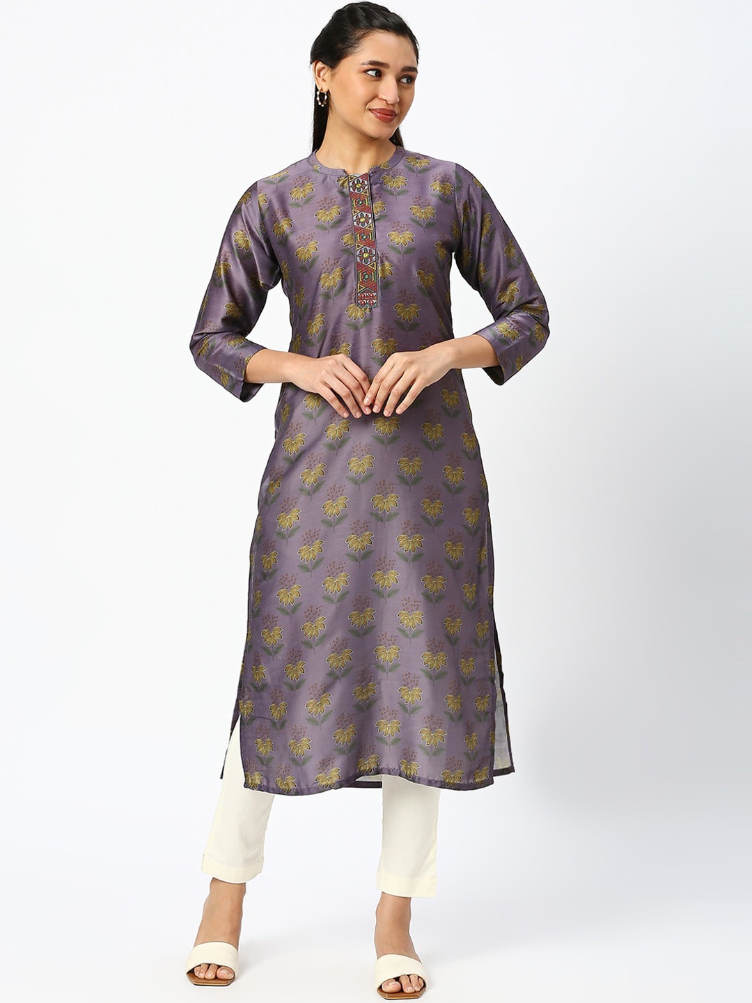 

DRESSLINE Ethnic Motifs Printed Mandarin Collar Thread Work Kurta, Purple