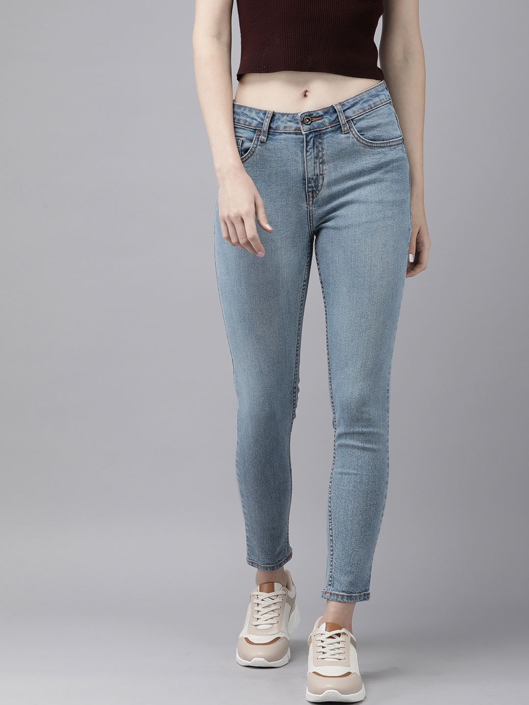 

Roadster Women Skinny Fit Heavy Fade Stretchable Jeans, Blue