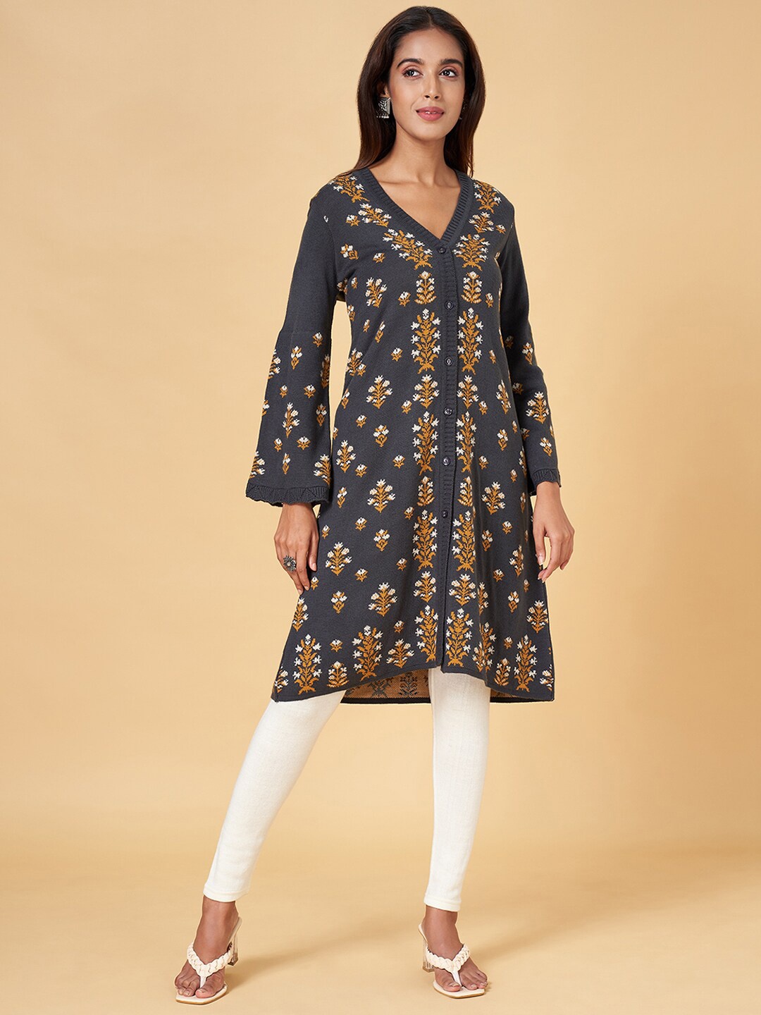 

RANGMANCH BY PANTALOONS Floral Printed Acrylic V-Neck A-Line Kurtas, Grey