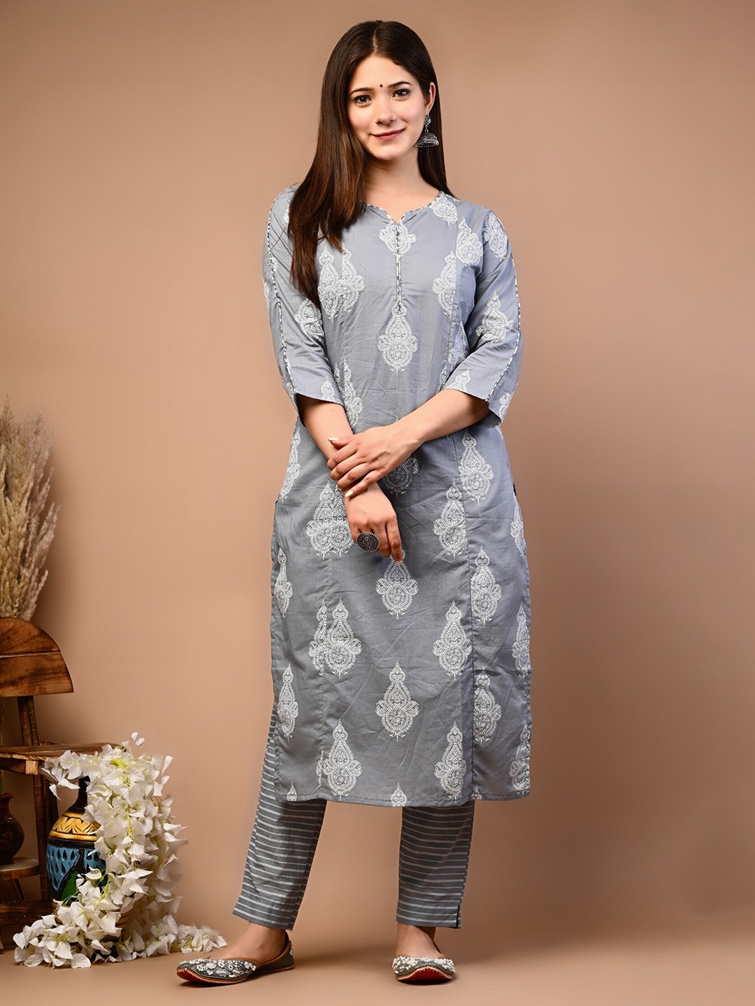 

Rimeline Ethnic Motifs Printed Kurta, Grey