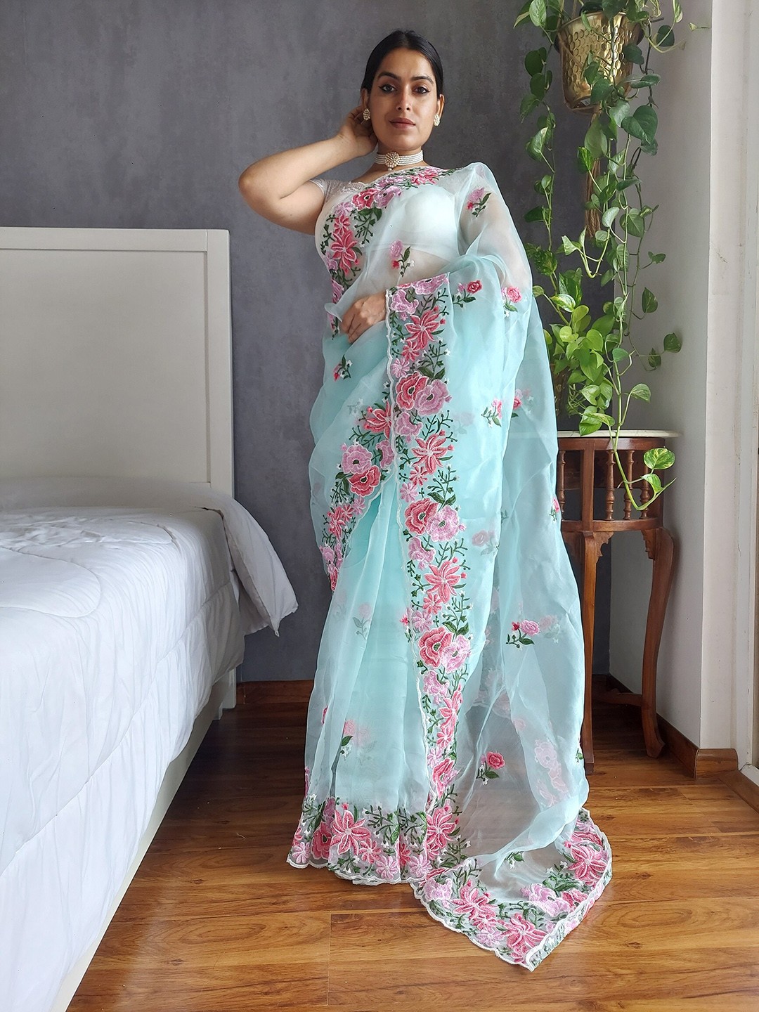 

Anouk Floral Embroidered Organza Saree, Blue