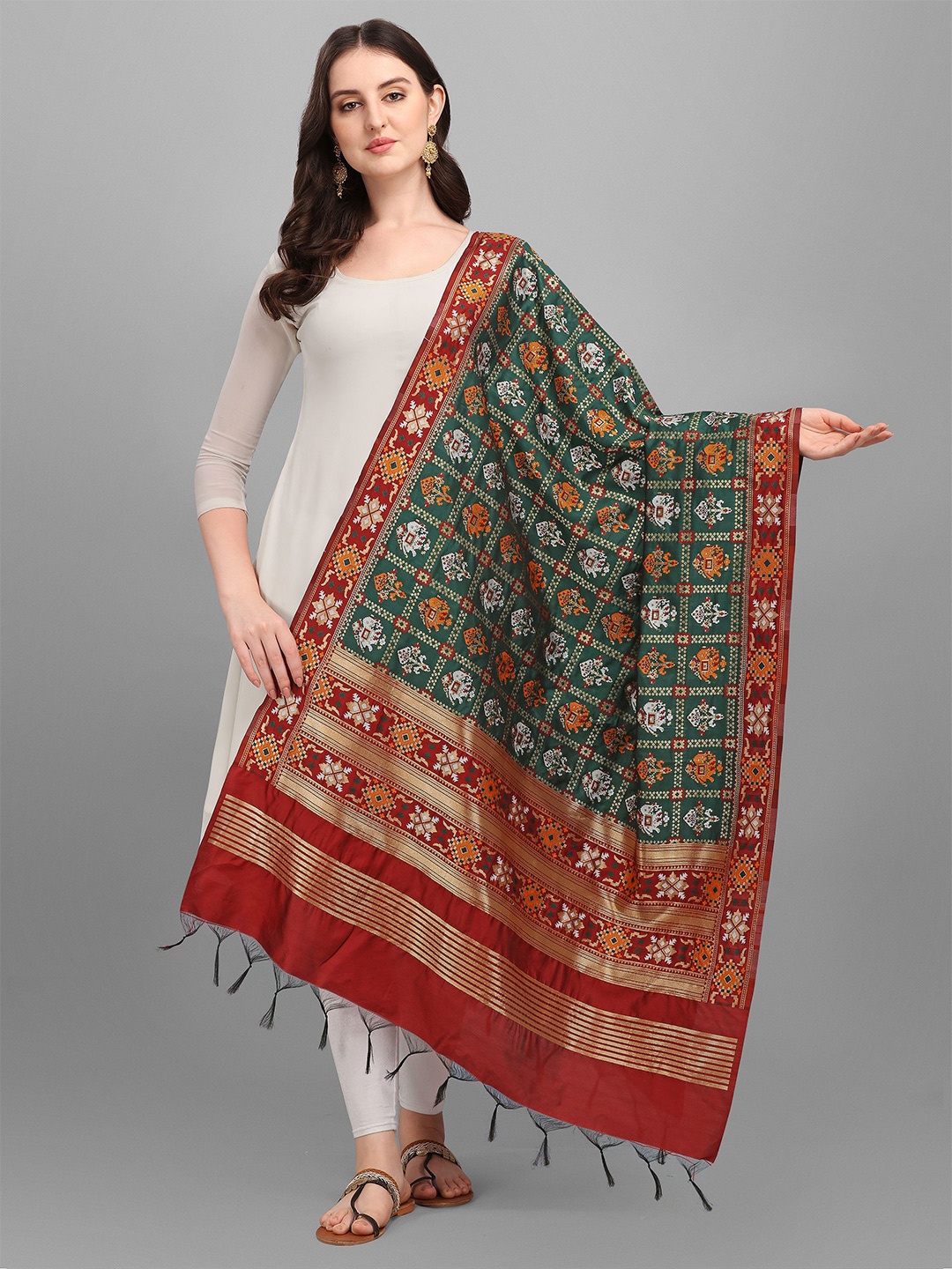 

ESCORA Ethnic Motifs Woven Design Dupatta, Green