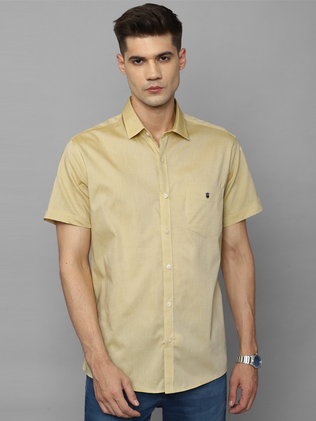 

Louis Philippe Sport Slim Fit Spread Collar Pure Cotton Casual Shirt, Yellow