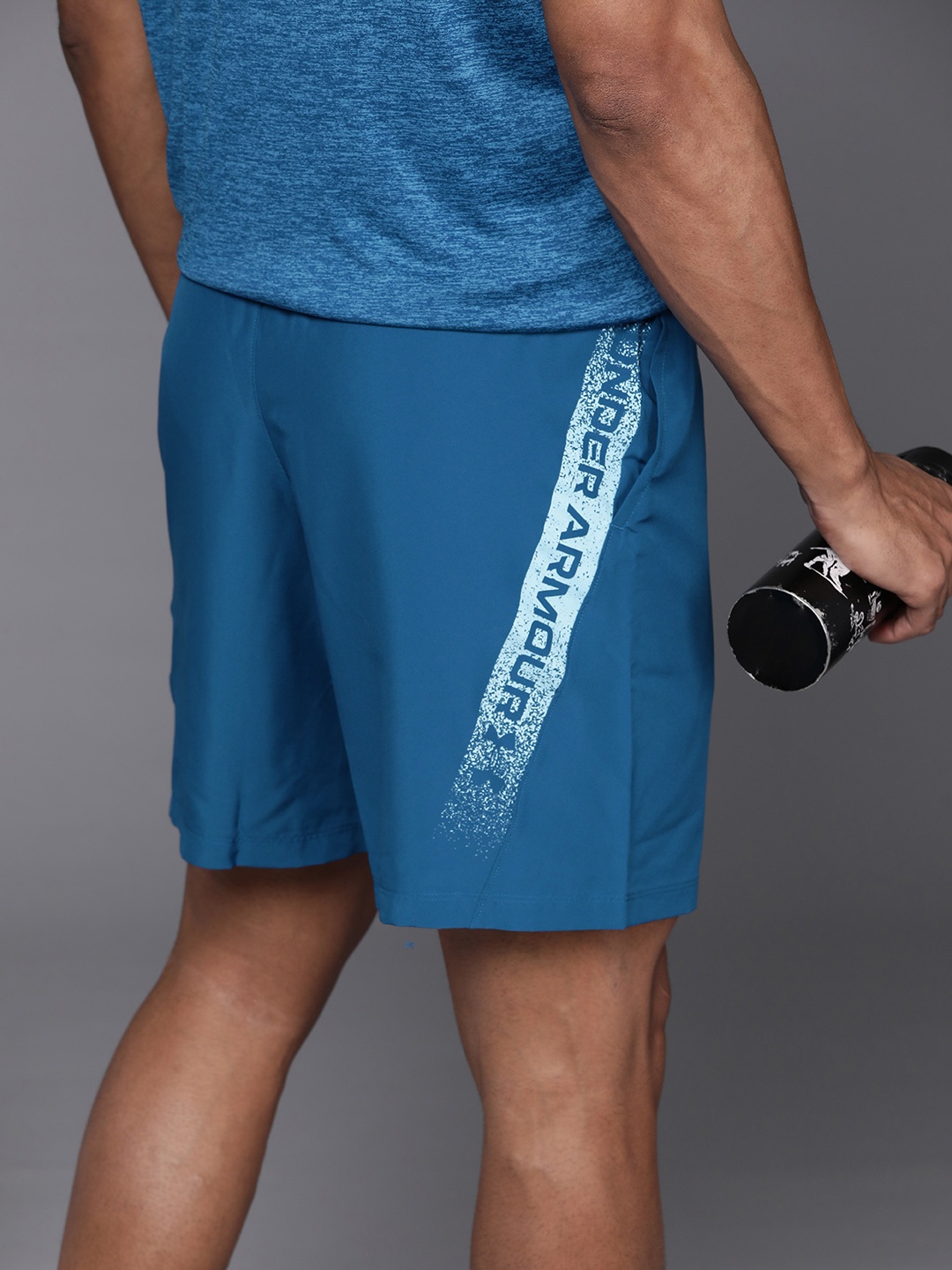 

UNDER ARMOUR Men Woven Printed Loose Fit Training Shorts, Blue