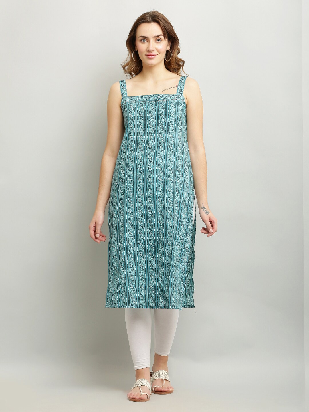 

Waahiba Ethnic Motifs Printed Gotta Patti Shoulder Straps Kurta, Blue