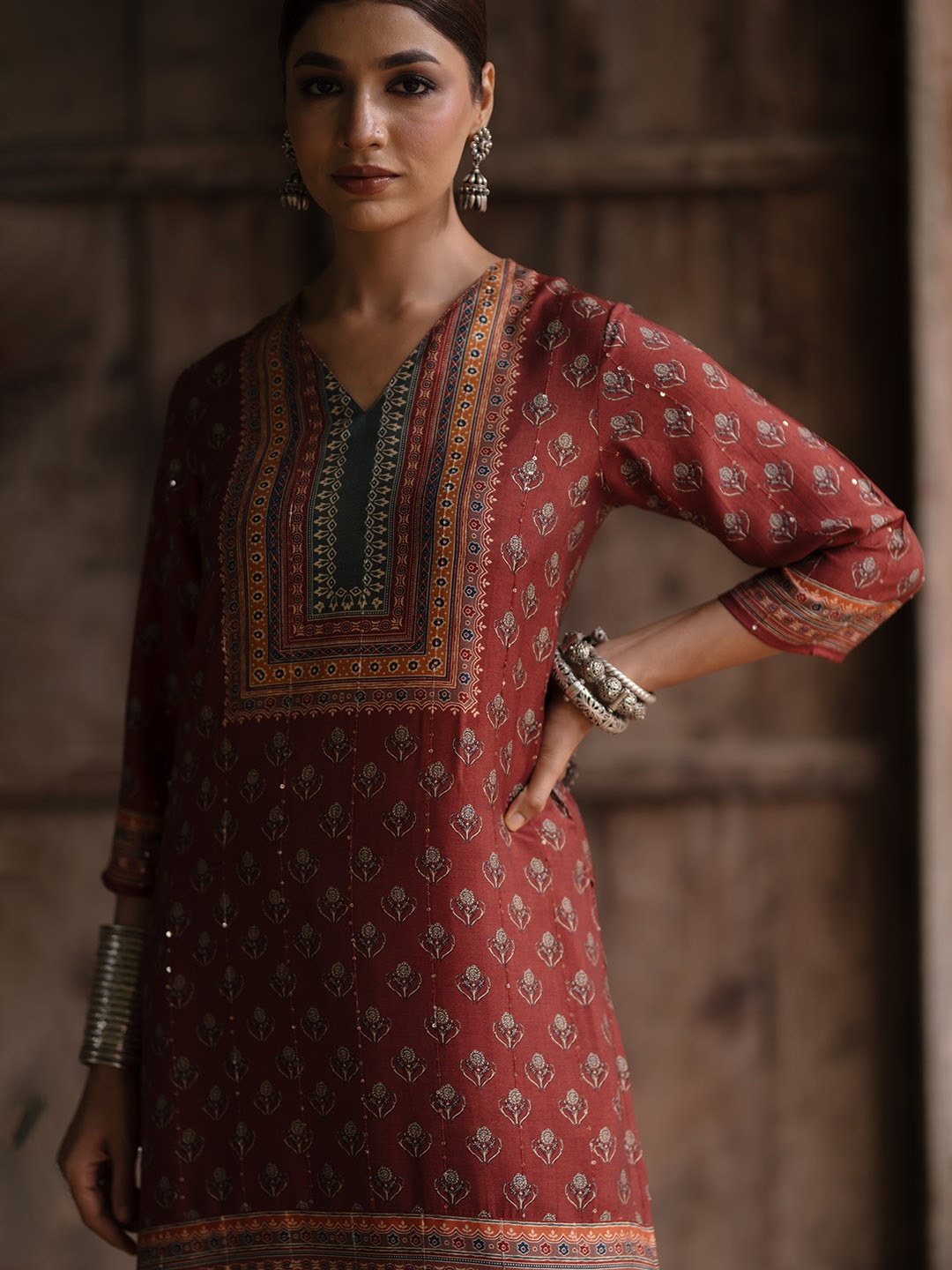 

anayna Women Ethnic Motifs Printed Regular Sequinned Kurta with Sharara, Maroon
