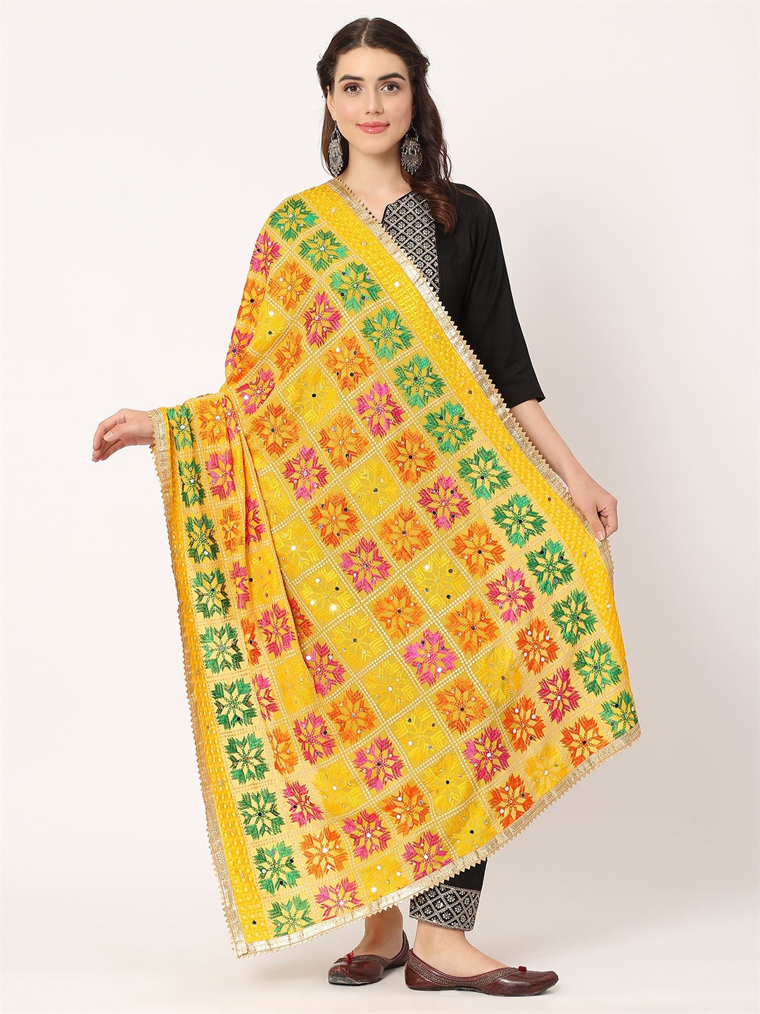 

Moda Chales Yellow & Pink Ethnic Motifs Embroidered Dupatta with Phulkari