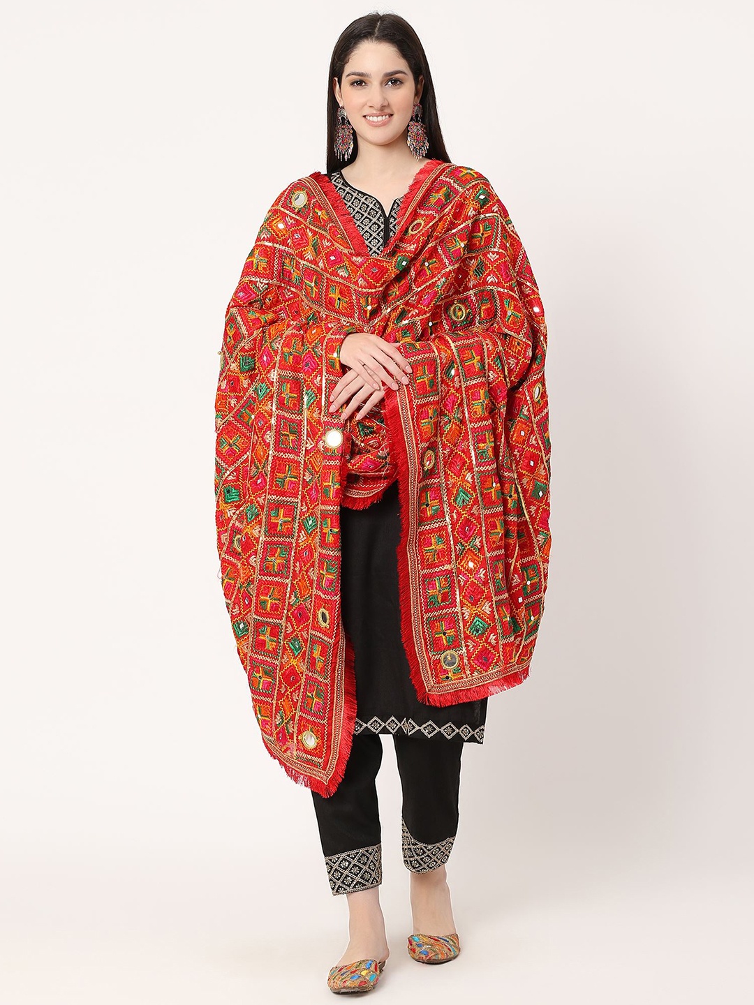 

Moda Chales Ethnic Motifs Embroidered Chiffon Dupatta With Phulkari, Red