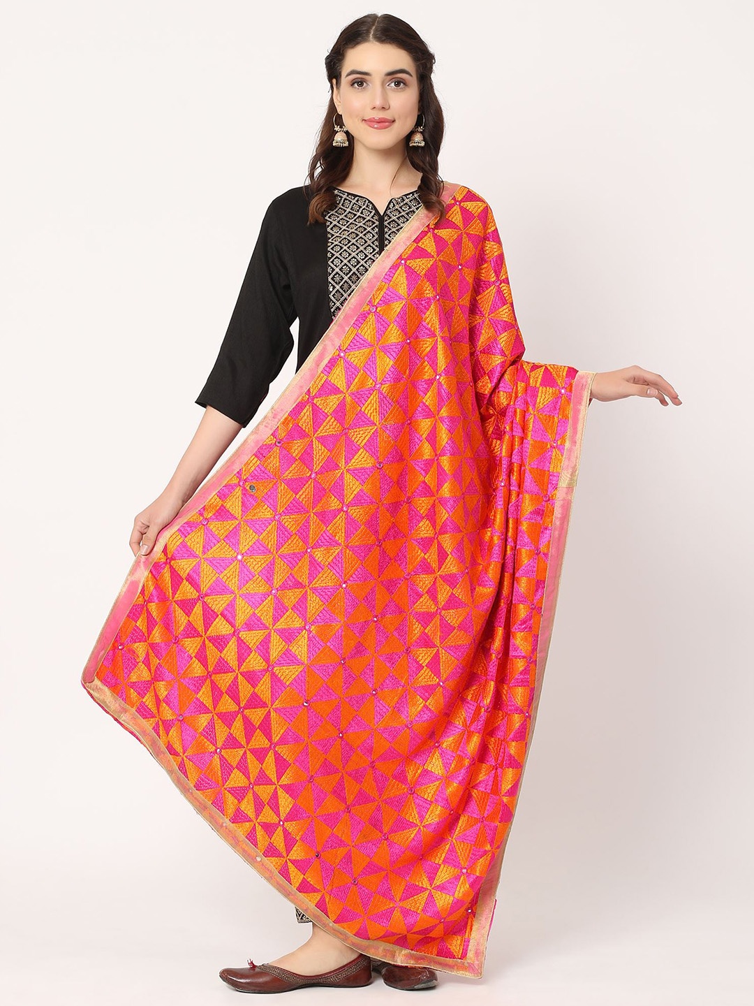 

Moda Chales Geometric Embroidered Chiffon Dupatta With Phulkari, Magenta