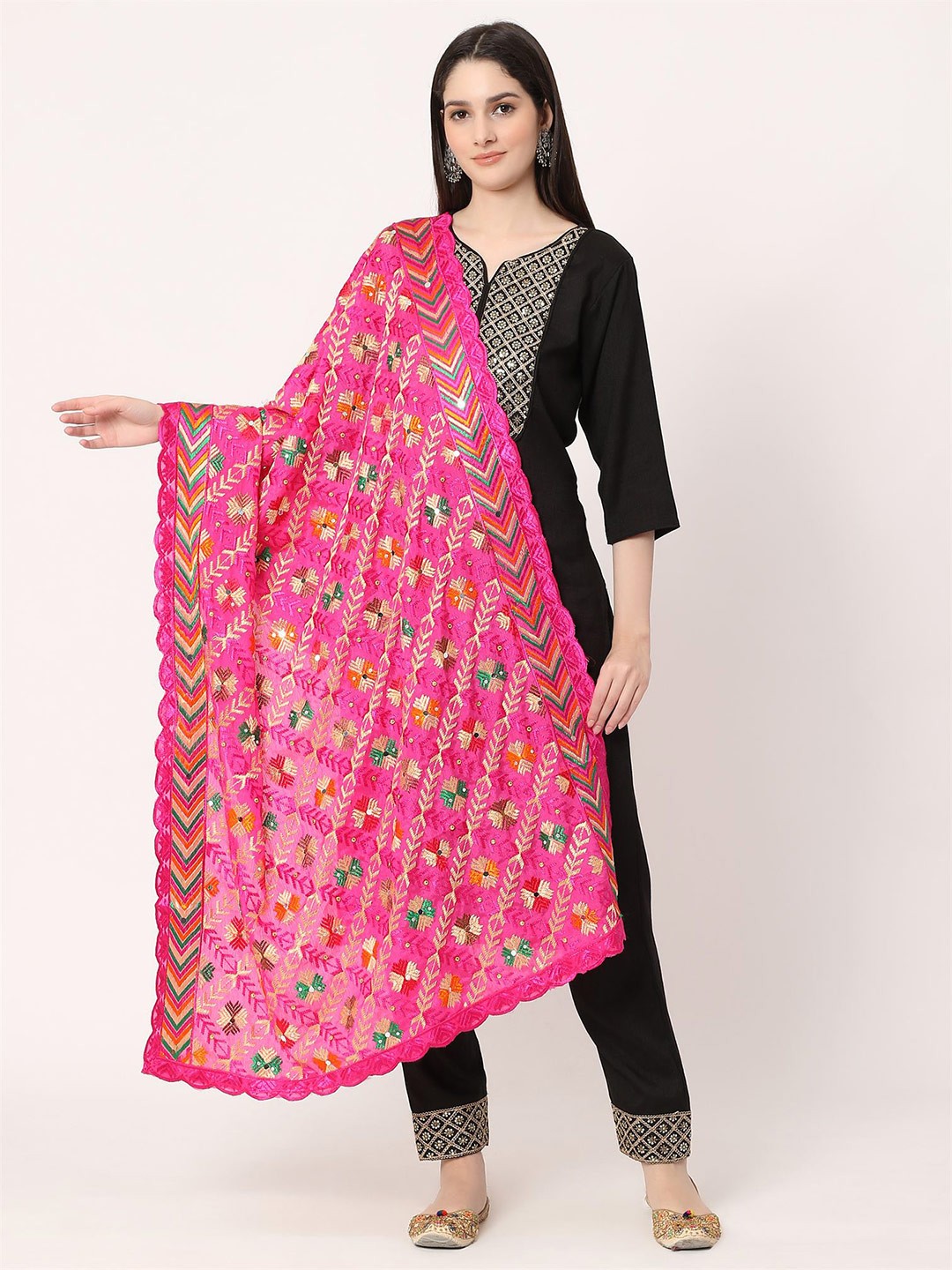 

Moda Chales Floral Embroidered Phulkari Chiffon Dupatta, Magenta