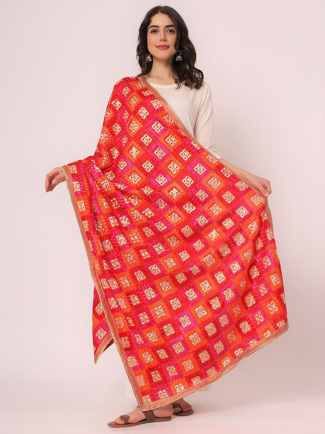 

Moda Chales Floral Embroidered Chiffon Dupatta With Phulkari, Red