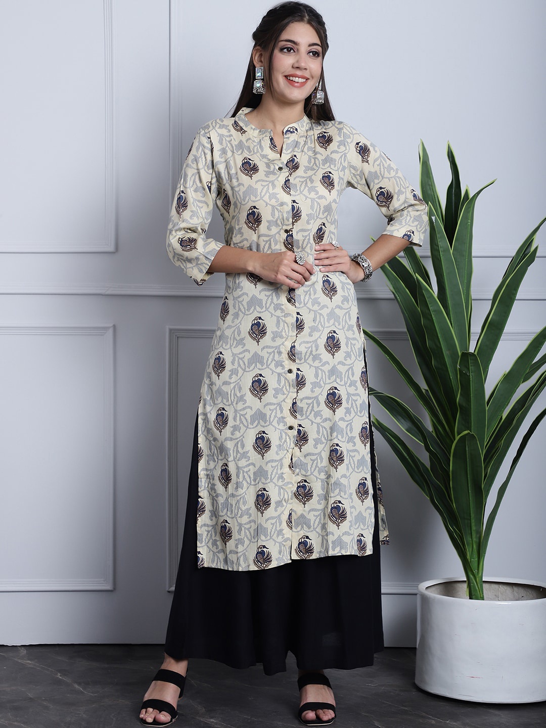 Grancy Ethnic Motifs Printed Mandarin Collar Straight Cotton Kurta, Off white