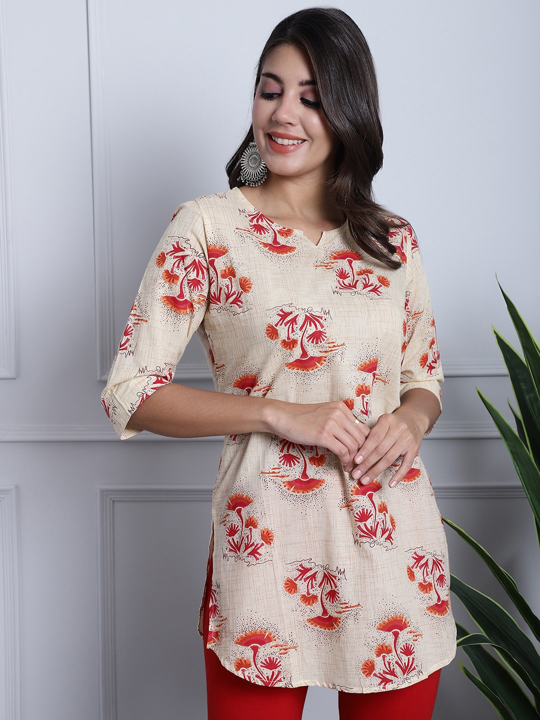 

Grancy Floral Printed Straight Kurta, Beige
