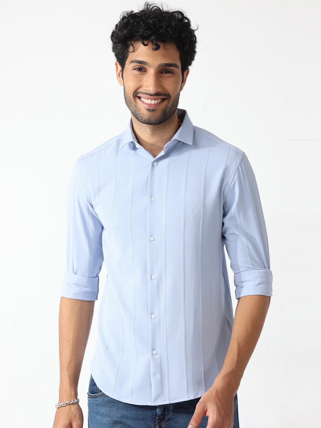 

BADMAASH Textured Self Design Spread Collar Slim Fit Casual Shirt, Blue