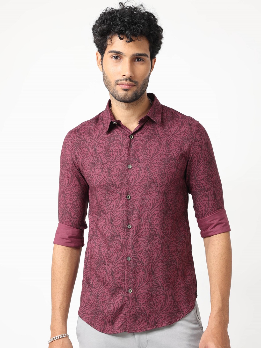 

BADMAASH Slim Fit Floral Printed Casual Shirt, Maroon