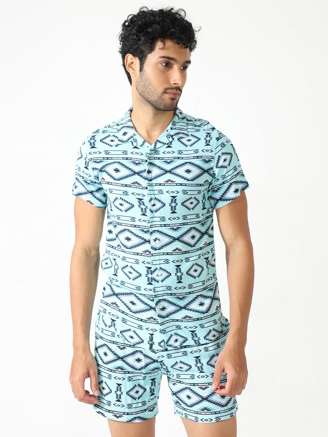 

BADMAASH Geometric Printed Shirt & Short, Blue