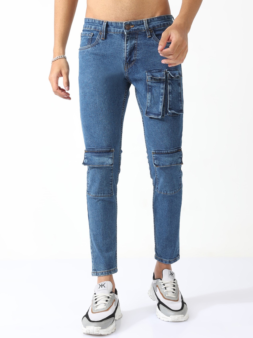 

BADMAASH Men Skinny Fit Mid-Rise Clean Look Stretchable Cargo Jeans, Navy blue