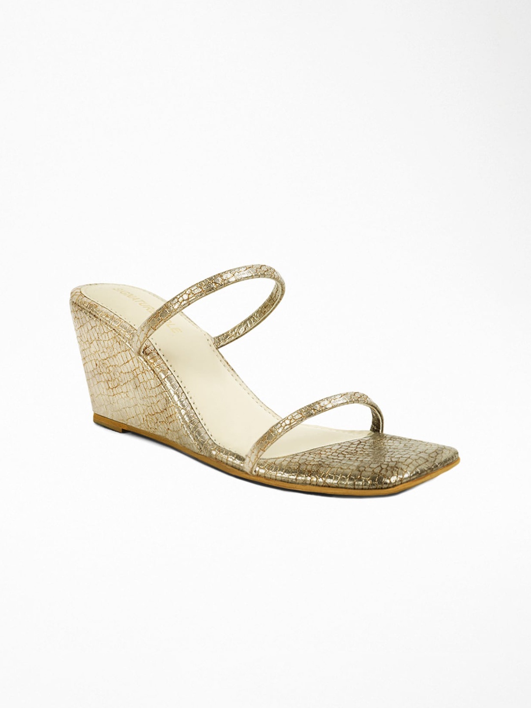 

Signature Sole Textured Wedge Heels, Gold