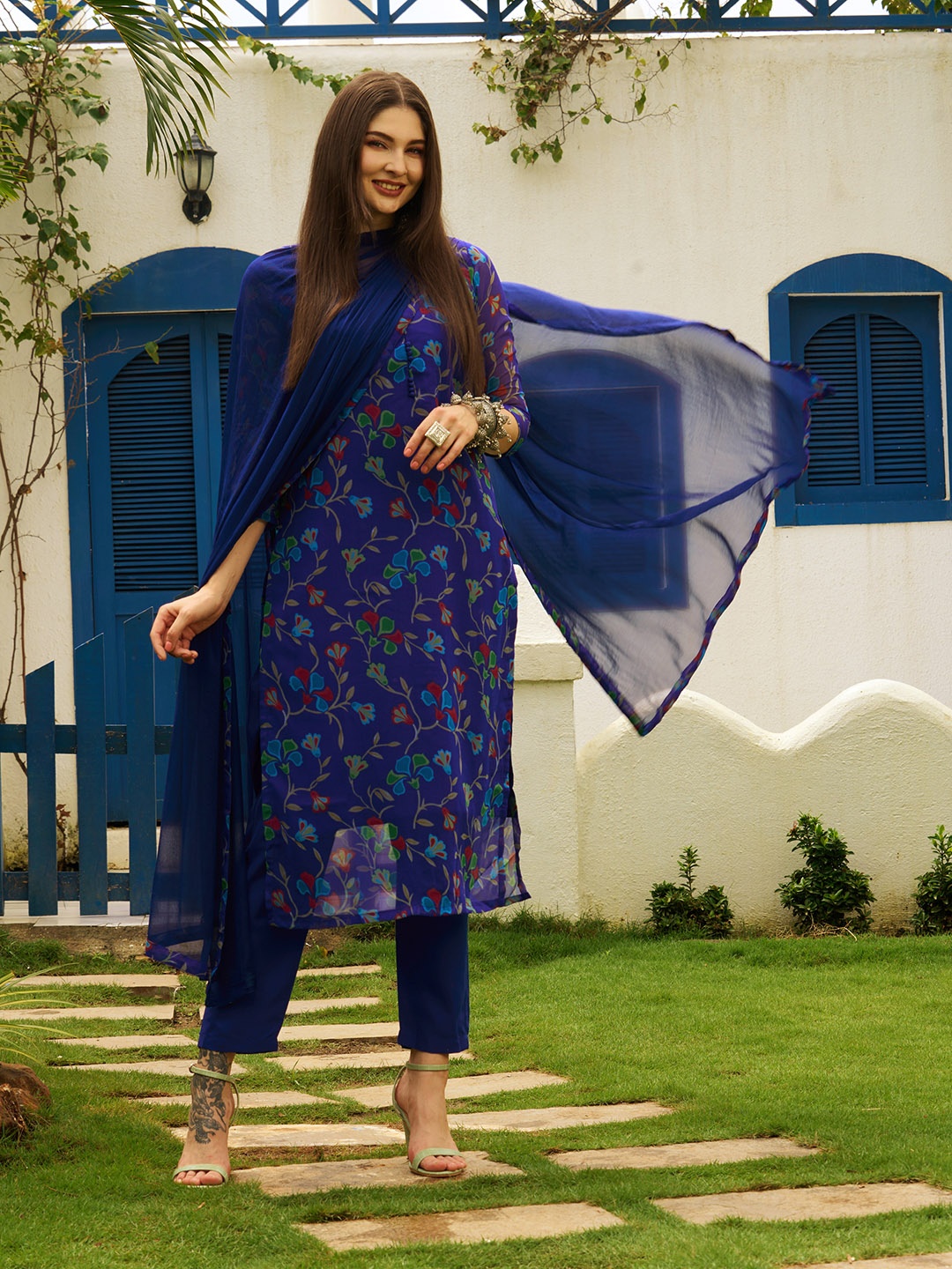 

KALINI Floral Printed Regular Kurta with Trousers & Dupatta, Blue