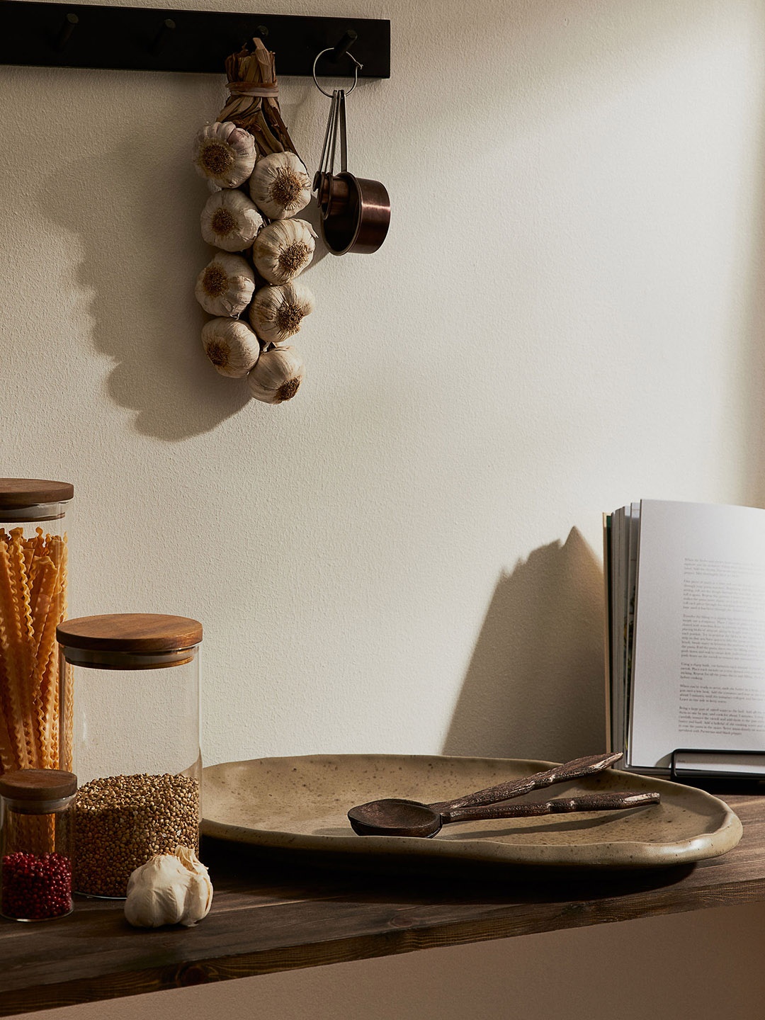 

H&M Beige Terracotta Serving Plate