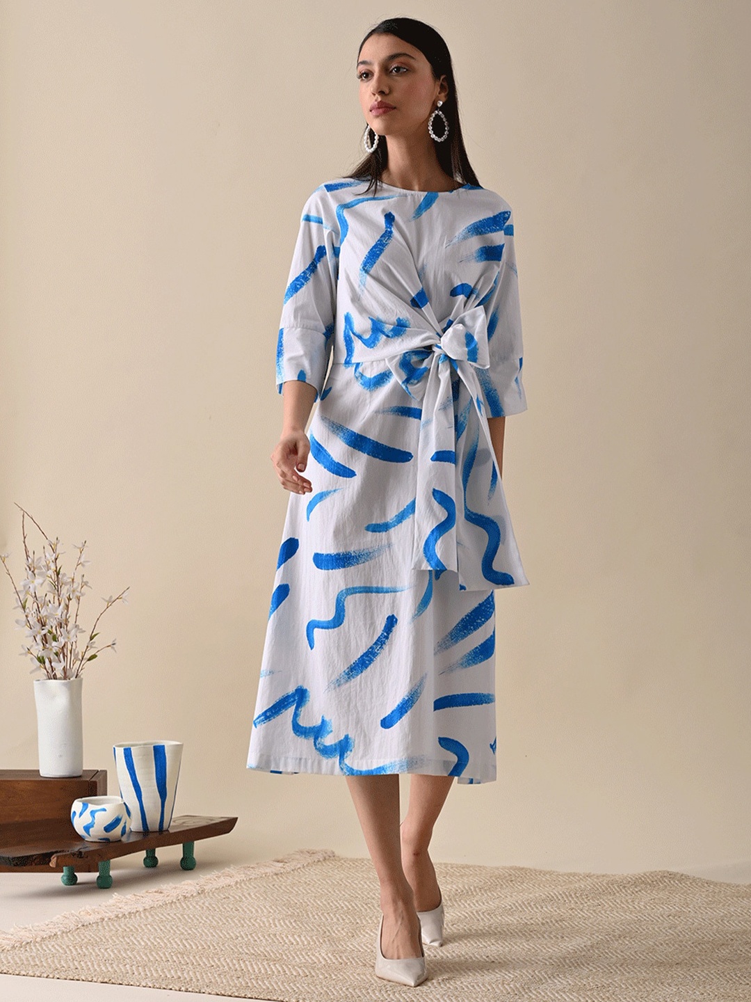

Kanelle Claire Abstract Printed A-Line Midi Organic Cotton Dress, White