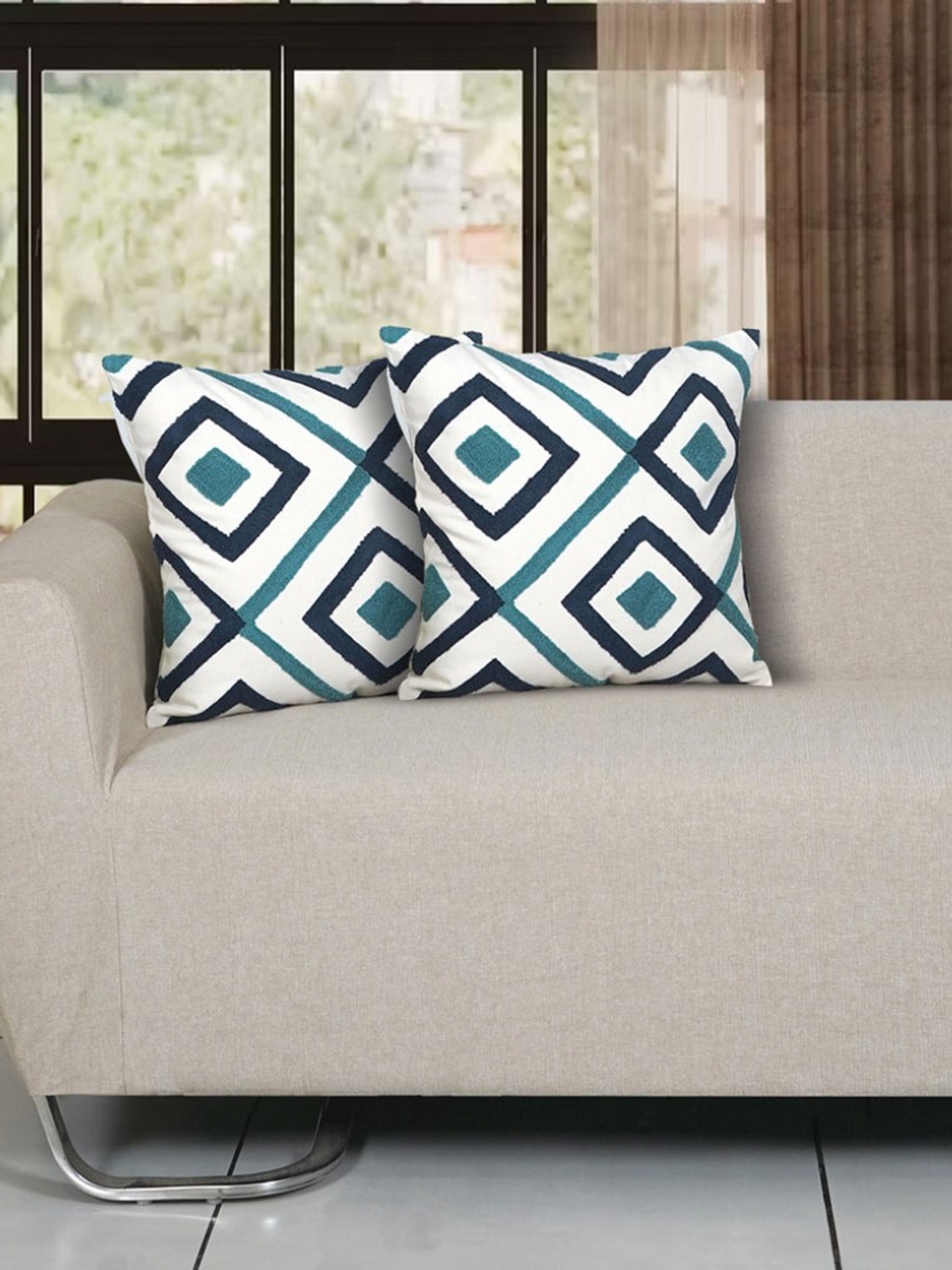 

Ode & Cleo White & Teal 2 Pieces Geometric Pure Cotton Square Cushion Covers