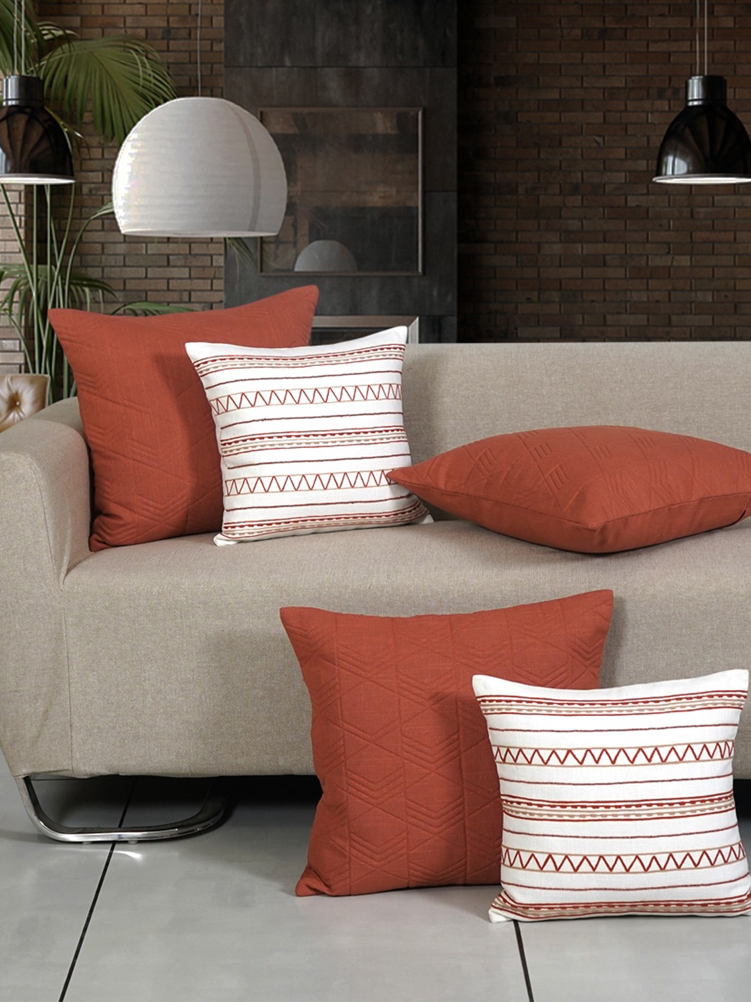 

Ode & Cleo 5 Pcs Rust Red & White Geometric Pure Cotton Square Cushion Covers