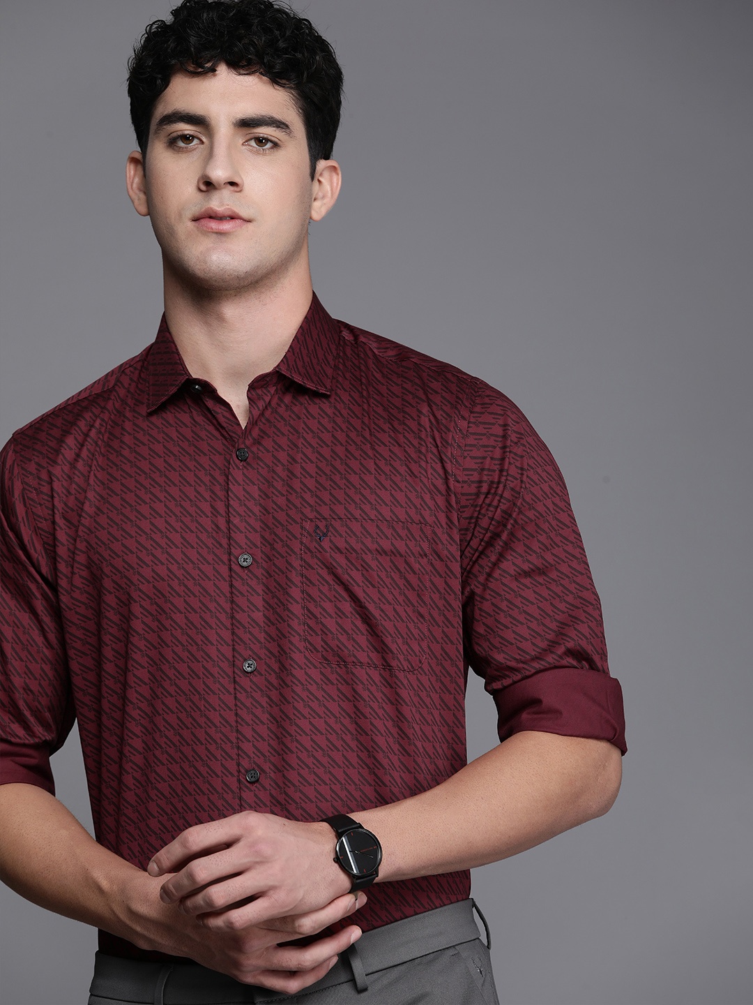 

Allen Solly Men Pure Cotton Printed Casual Shirt, Maroon