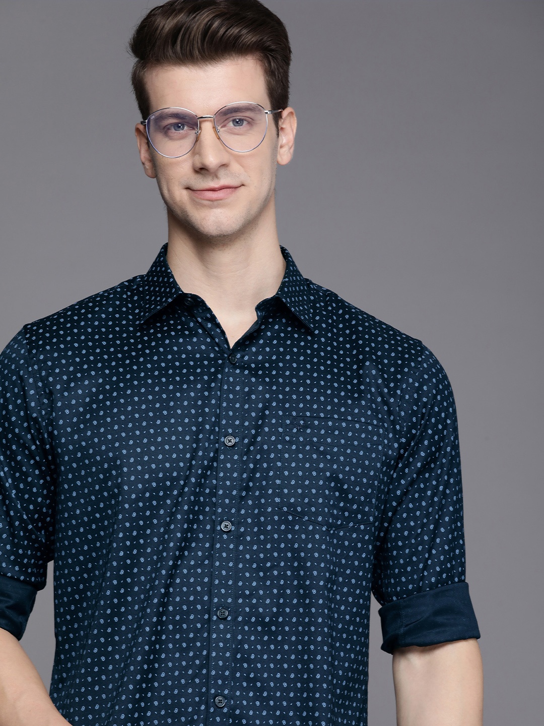 

Allen Solly Pure Cotton Sport Fit Printed Casual Shirt, Navy blue