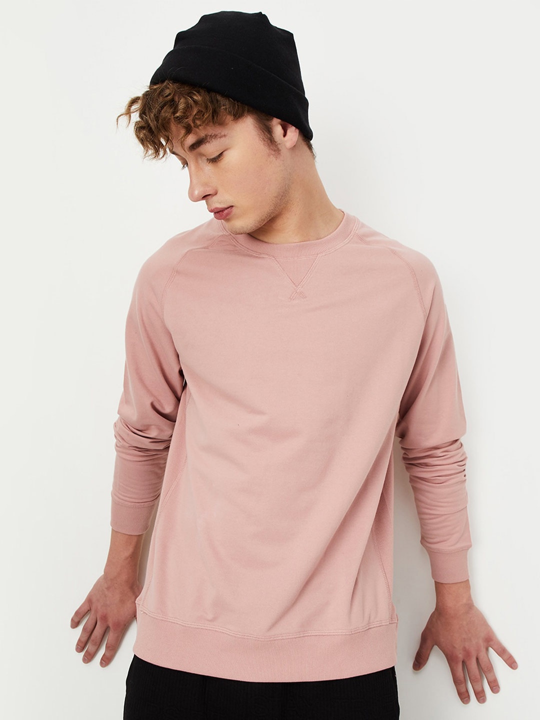 

max Round Neck Pullover, Peach