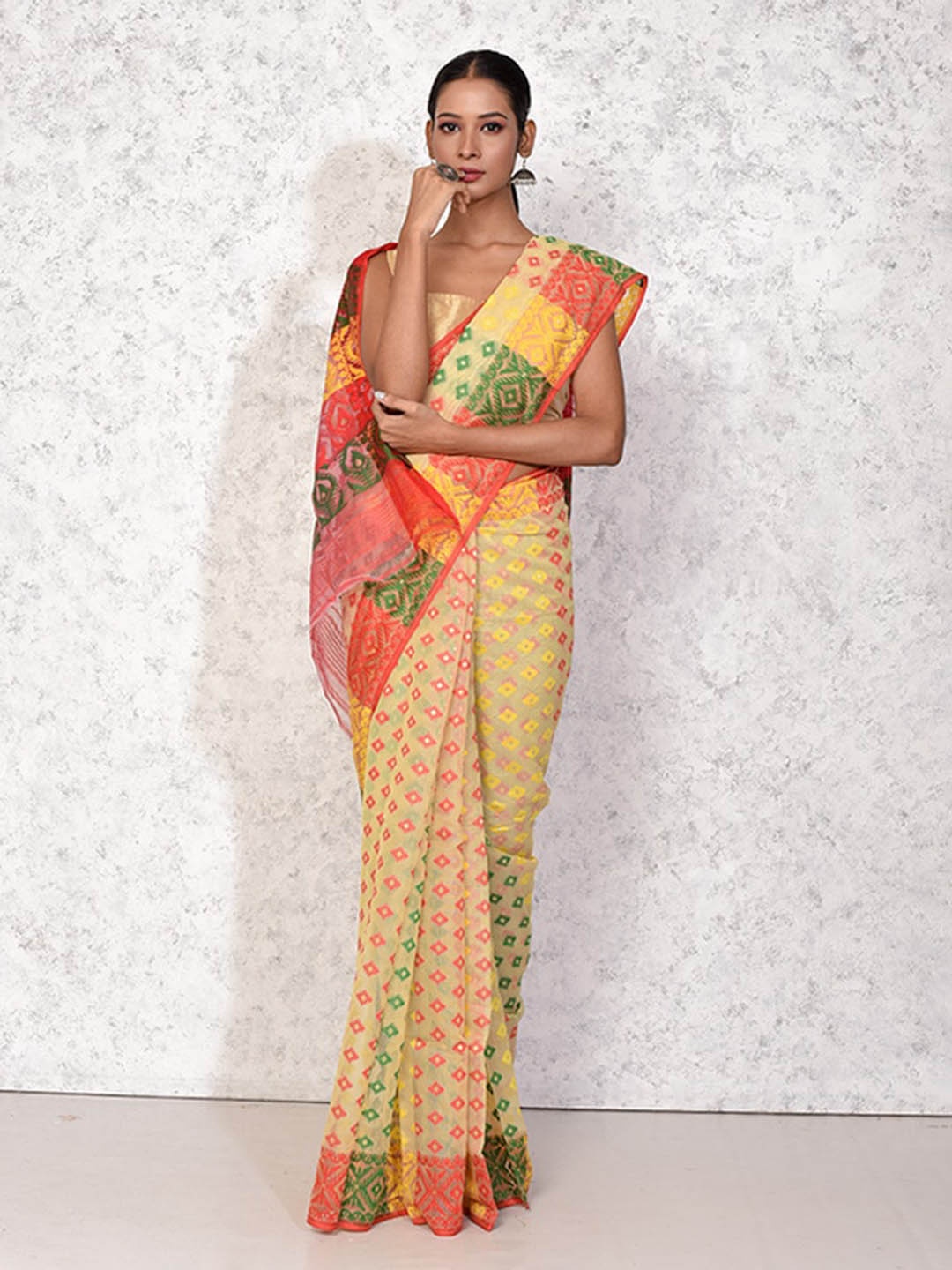 

AllSilks Woven Design Pure Cotton Taant Saree, Cream