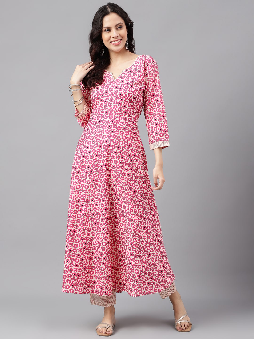 

SAABHI Floral Printed Regular Pure Cotton Kurta with Trousers, Pink