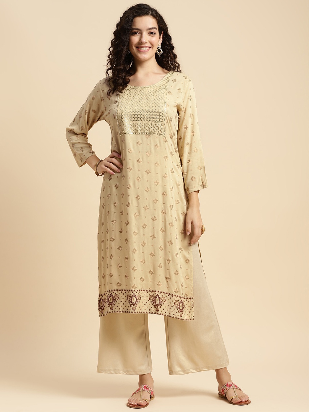 

Rangita Embroidered Straight Kurta, Beige