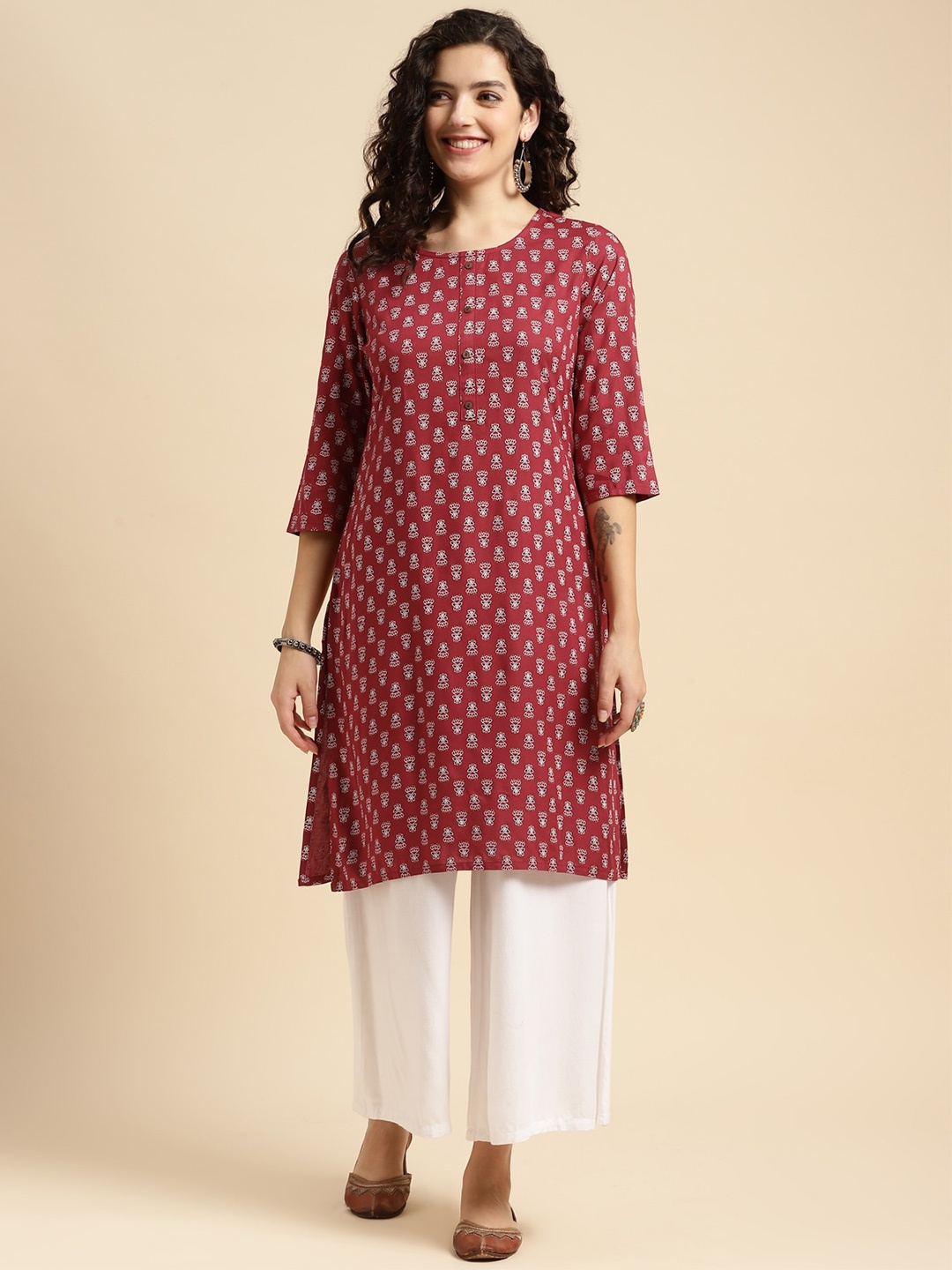 

Rangita Printed Straight Kurta, Red
