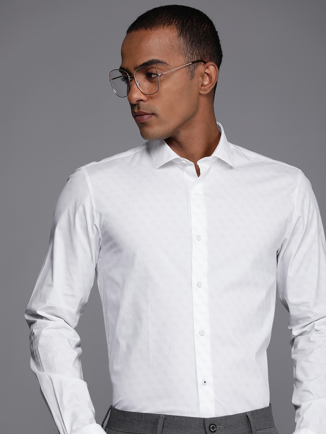 

Louis Philippe Ath.Work Super Slim Fit Opaque Printed Semiformal Shirt, White