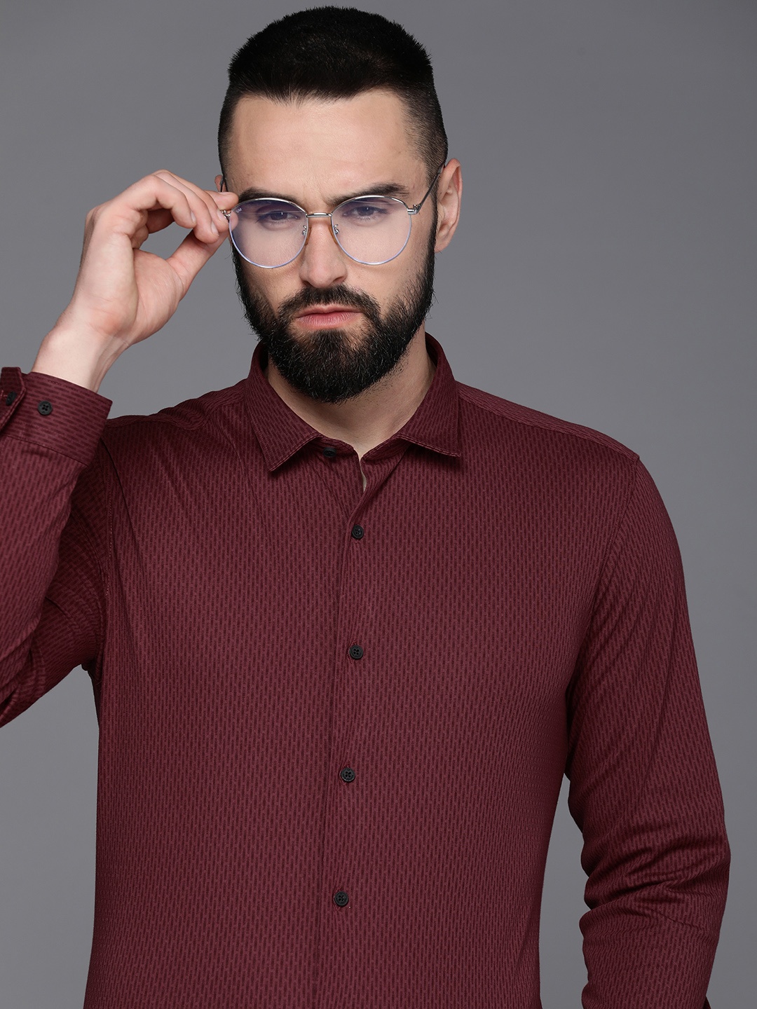 

Louis Philippe Ath.Work Super Slim Fit Opaque Printed Semiformal Shirt, Maroon
