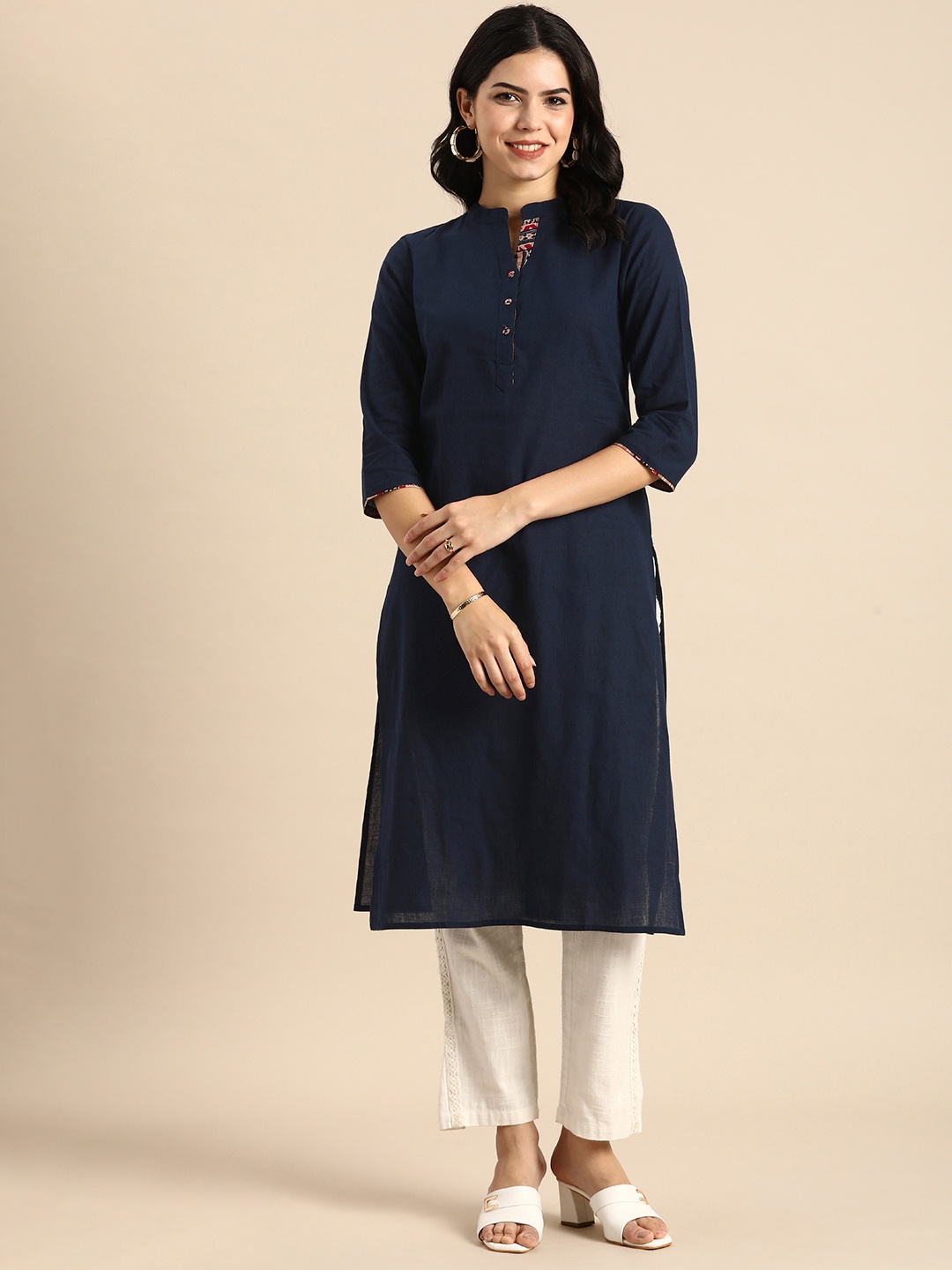 

Anouk Mandarin Collar Pure Cotton Kurta, Navy blue