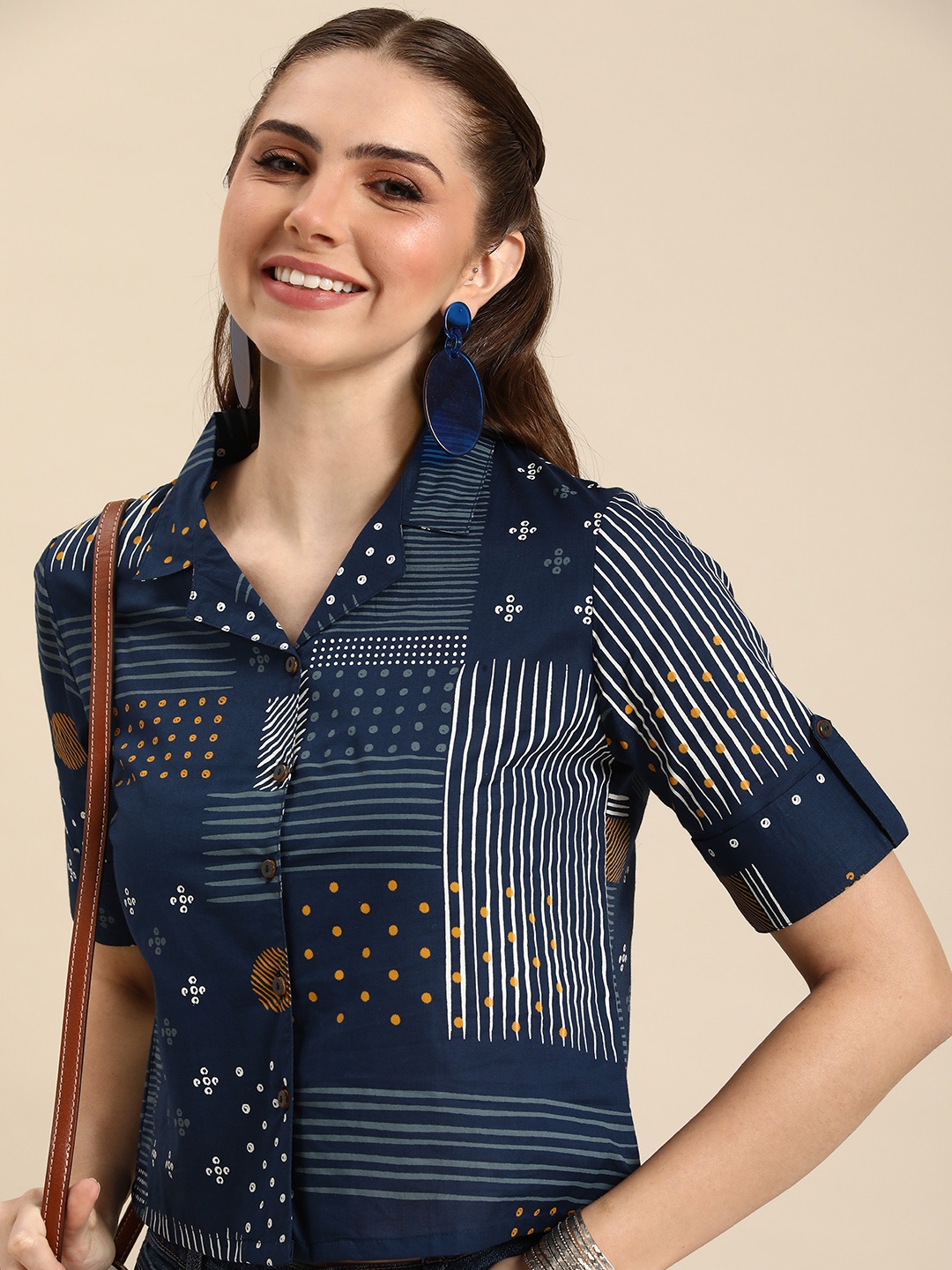 

Anouk Geometric Print Roll-Up Sleeves Cotton Shirt Style Crop Top, Navy blue