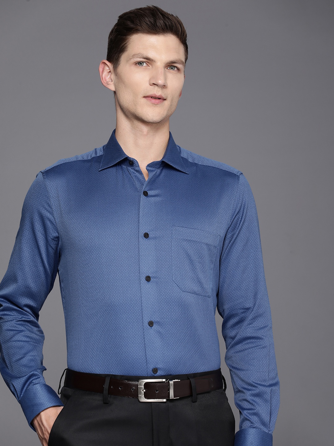 

Louis Philippe Men Classic Opaque Formal Shirt, Blue