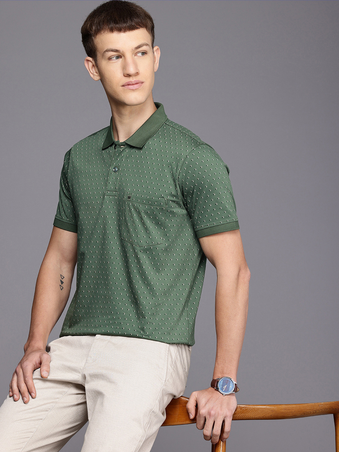 

Louis Philippe Geometric Printed Polo Collar Pure Cotton T-shirt, Green