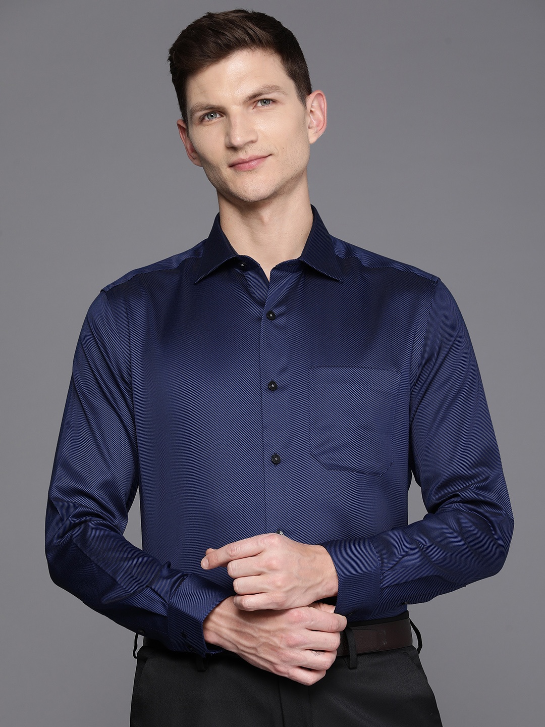 

Louis Philippe Pure Cotton Classic Fit Opaque Formal Shirt, Navy blue